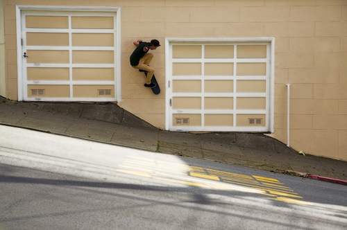 Sean wallrides in the 2010 Concrete Photo Anual